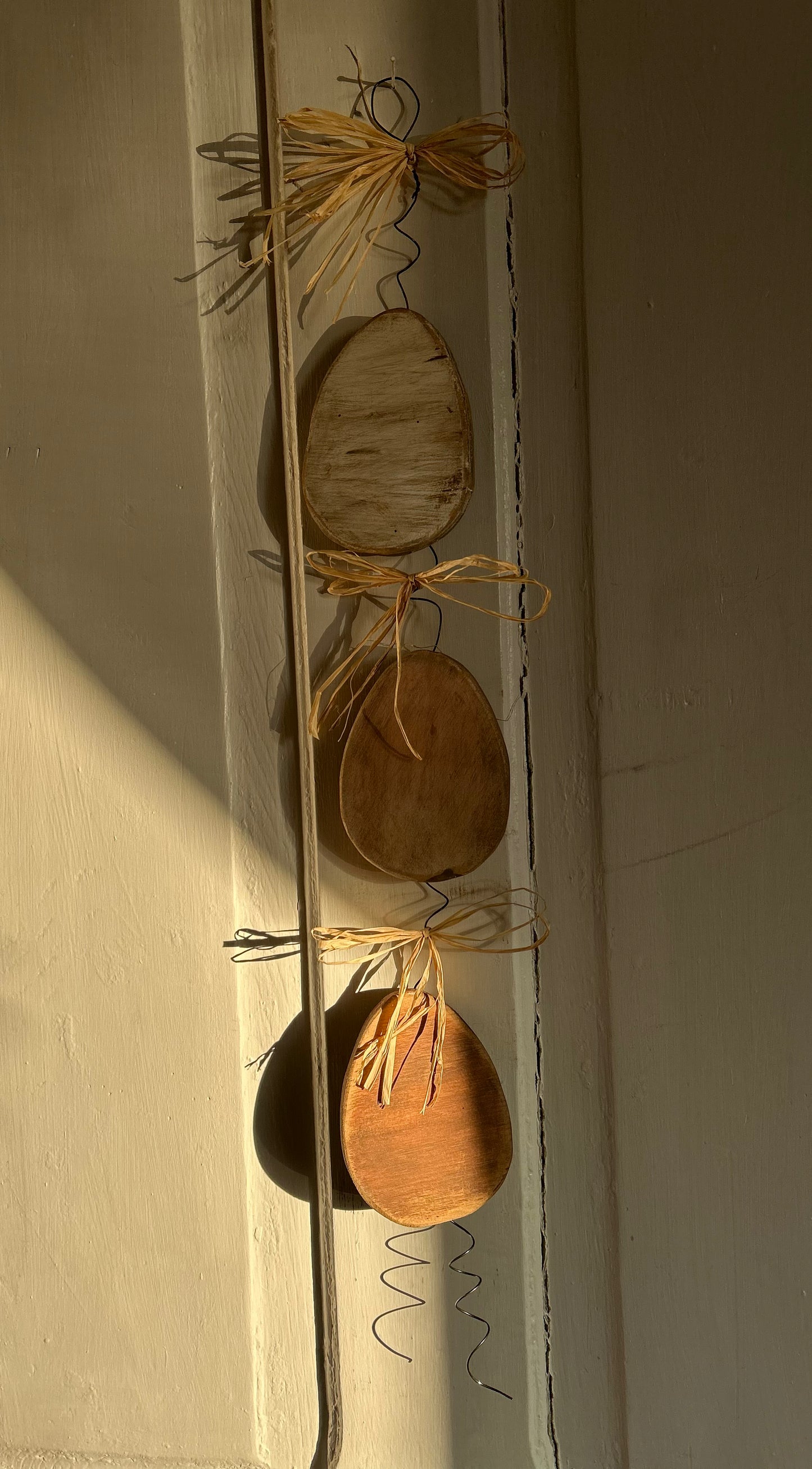 LARGE Mixed Egg Hanger