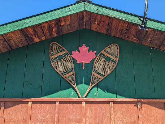 18” Maple Leaf Hanger