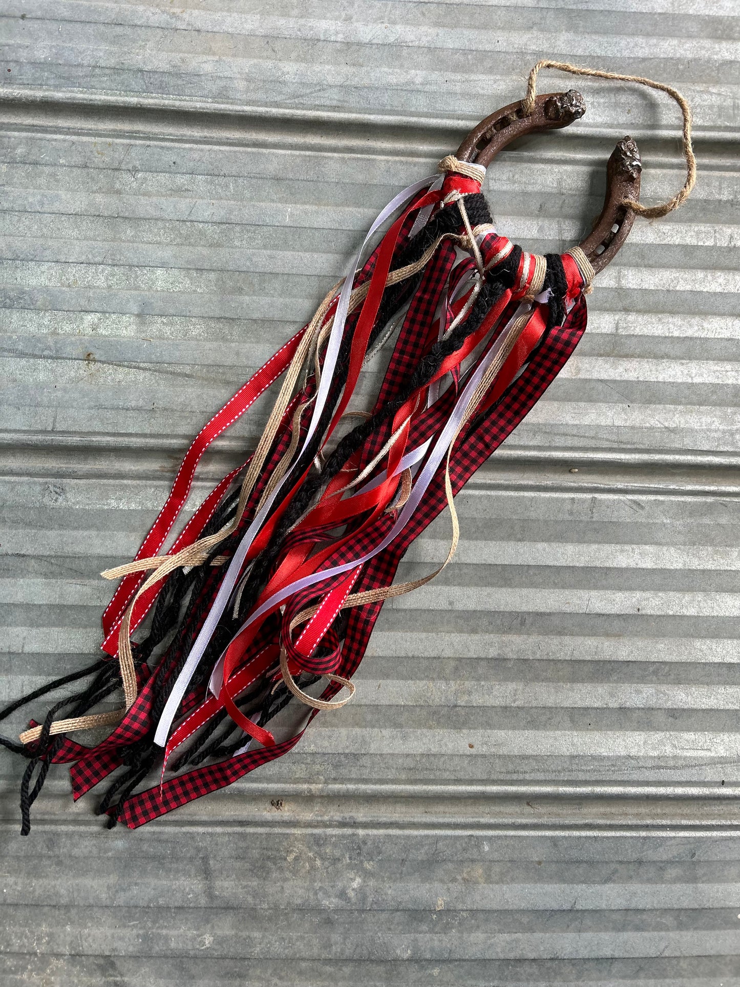 Lace + Luck Hanger (Various Finishes)